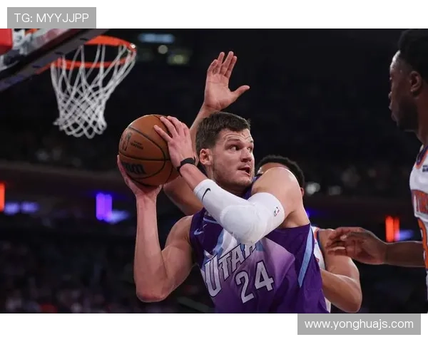 黄蜂队迎战新赛季展望 球员表现与战术调整成关键焦点 黄蜂队迎战新赛季展望 球员表现与战术调整成关键焦点