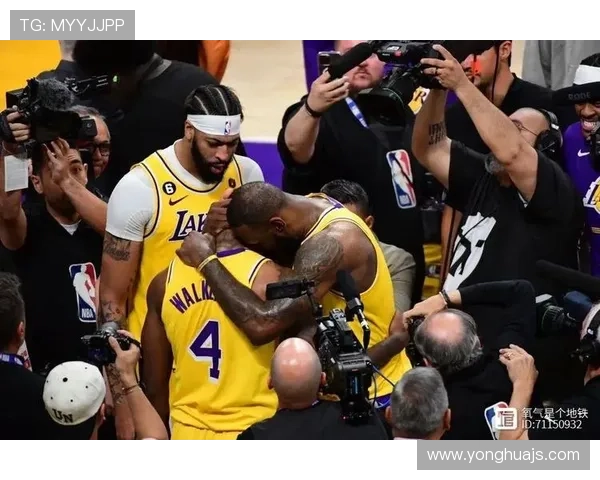 詹姆斯突破历史得分纪录 湖人击败勇士迎来新年首胜